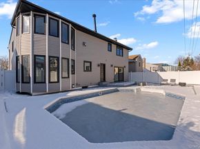 88 Mark Lane, Atlantic Beach NY 11509