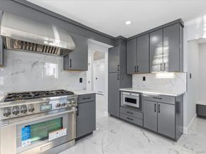 88 Mark Lane, Atlantic Beach NY 11509