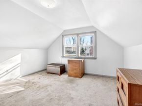 10 Sciortino Place, White Plains NY 10607