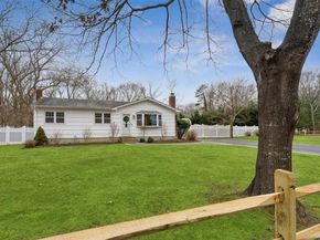 31 Howell Place, Speonk NY 11972