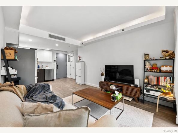 97-45 63 Drive Unit #6A, Rego Park NY 11374