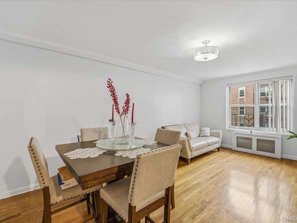 64-11 99 Street 414, Rego Park NY 11374