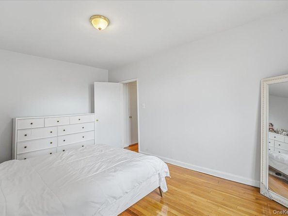 64-11 99 Street 414, Rego Park NY 11374