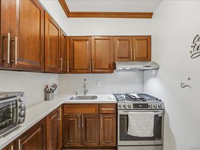 64-11 99 Street 414, Rego Park NY 11374