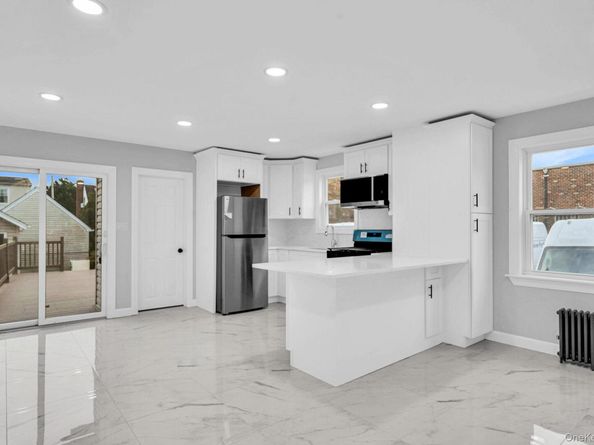 129 Sheridan Avenue, Williston Park NY 11596