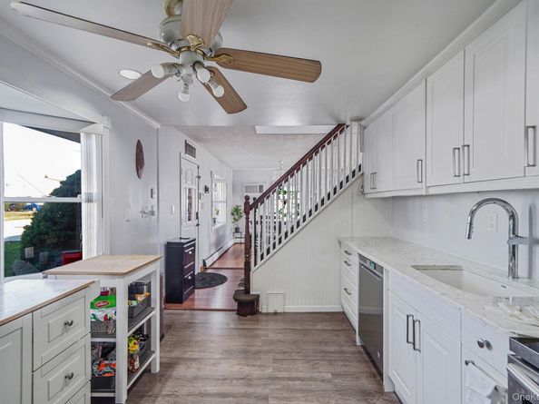 32 Needle Lane, Levittown NY 11756