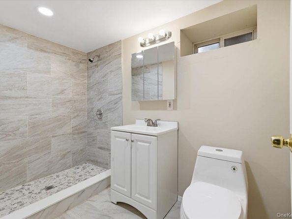 41 Meade Avenue, Bethpage NY 11714