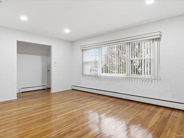 41 Meade Avenue, Bethpage NY 11714