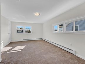 21 Piper Lane, Levittown NY 11756