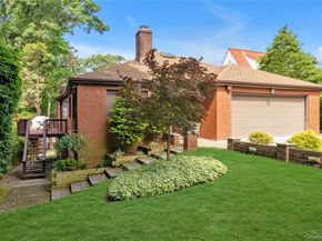 51-10 Douglaston Parkway, Douglaston NY 11362