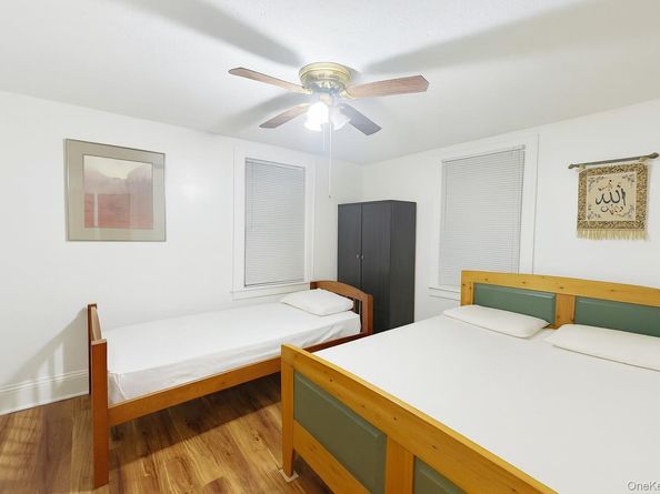 9 Bagley Avenue, Albertson NY 11507