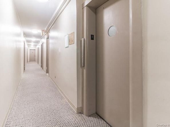 5235 Post Road 1B, Bronx NY 10471