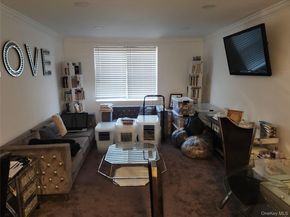 30 Cathedral Avenue 6B, Hempstead NY 11550