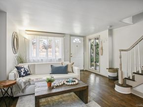 74 Davis Street, Locust Valley NY 11560