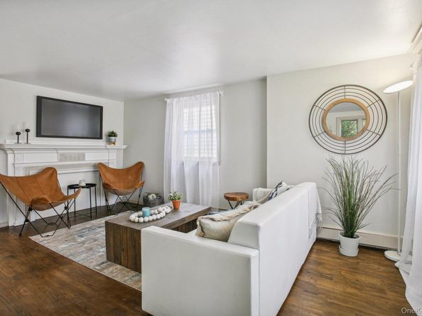 74 Davis Street, Locust Valley NY 11560