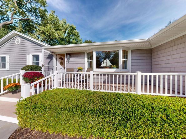 9 Linda Lane, East Moriches NY 11940