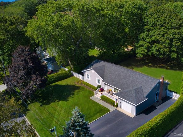 9 Linda Lane, East Moriches NY 11940