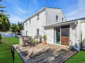 160 Old Farm Road, Levittown NY 11756