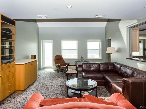 2 Richmond Road PH 6U, Lido Beach NY 11561