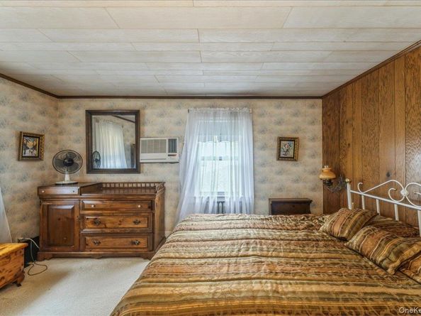 246 Wellington Road, Mineola NY 11501