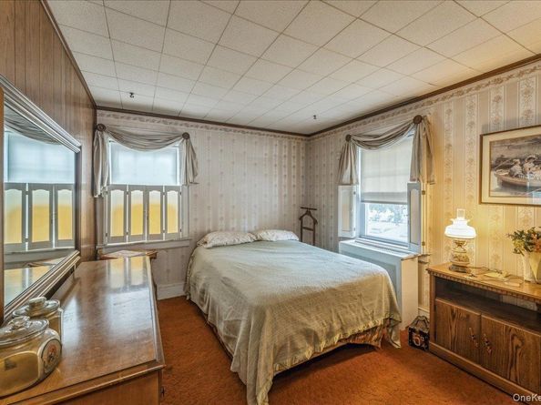 246 Wellington Road, Mineola NY 11501