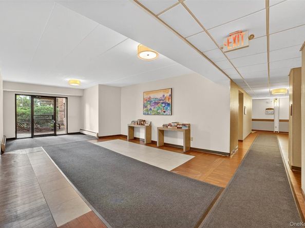 1101 Midland Avenue 121, Bronxville NY 10708