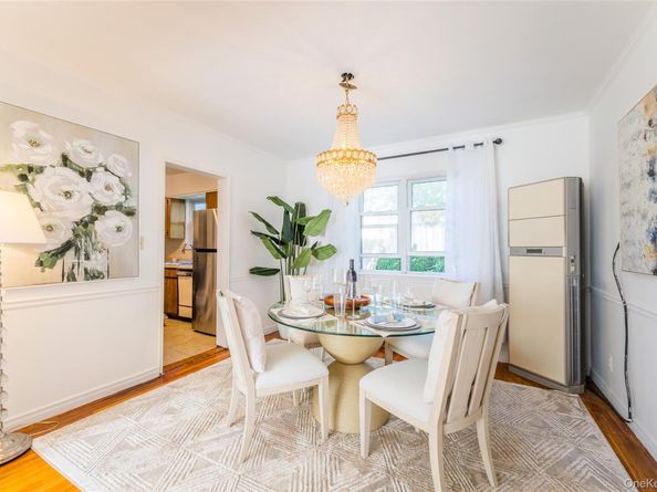 50-15 199th Street, Fresh Meadows NY 11365