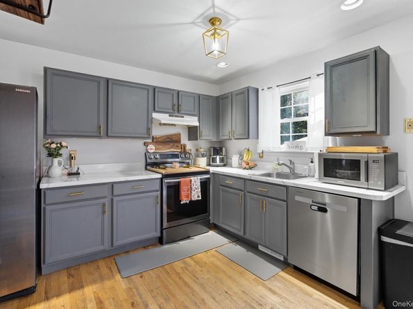 42 Biltmore Drive, Mastic Beach NY 11951