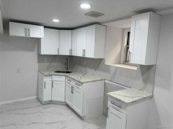 1245 Lynne Street, Baldwin NY 11510