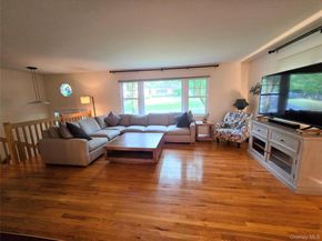 40 Magnolia Road, Briarcliff Manor NY 10510