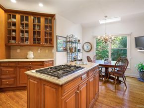 39 Club Pointe Drive, White Plains NY 10605