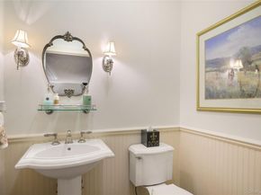 39 Club Pointe Drive, White Plains NY 10605