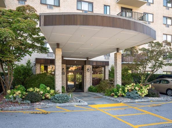 666 Pelham Road 4J, New Rochelle NY 10805