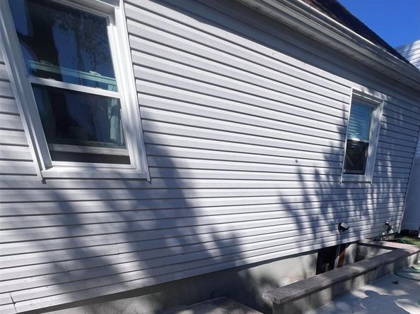 44 Frank Street, Valley Stream NY 11580