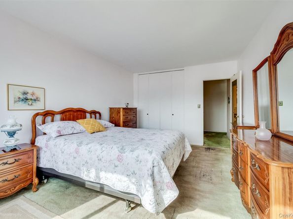 39-65 52nd Street 7S, Woodside NY 11377