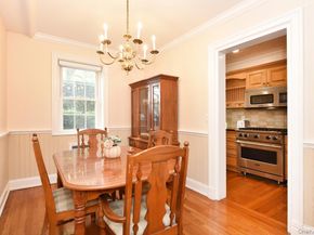 106 S Village Avenue 1D, Rockville Centre NY 11572