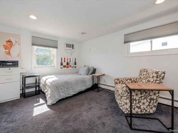99 W Cortland Avenue, Oceanside NY 11572