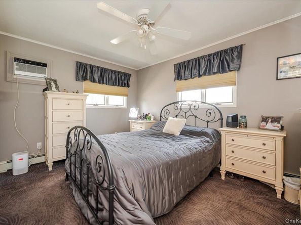 99 W Cortland Avenue, Oceanside NY 11572