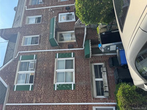 22524 Murdock Avenue, Queens Village South NY 11429