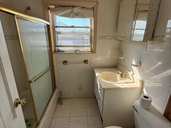 22524 Murdock Avenue, Queens Village South NY 11429