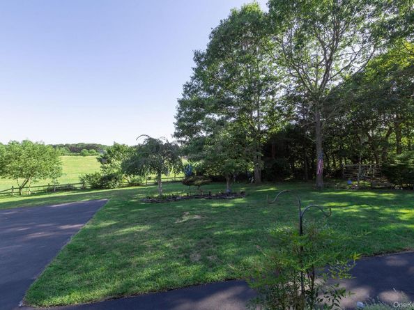 168 Brookfield Avenue, Center Moriches NY 11934