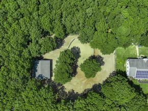 168 Brookfield Avenue, Center Moriches NY 11934