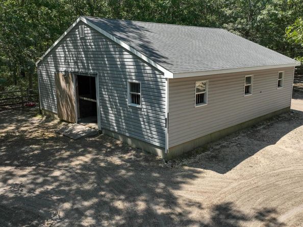 168 Brookfield Avenue, Center Moriches NY 11934