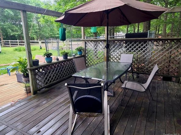 168 Brookfield Avenue, Center Moriches NY 11934