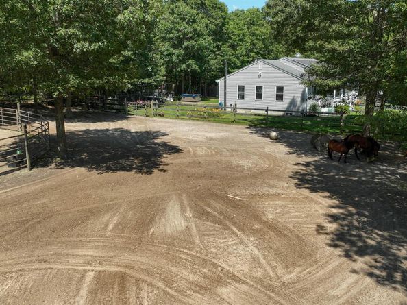 168 Brookfield Avenue, Center Moriches NY 11934