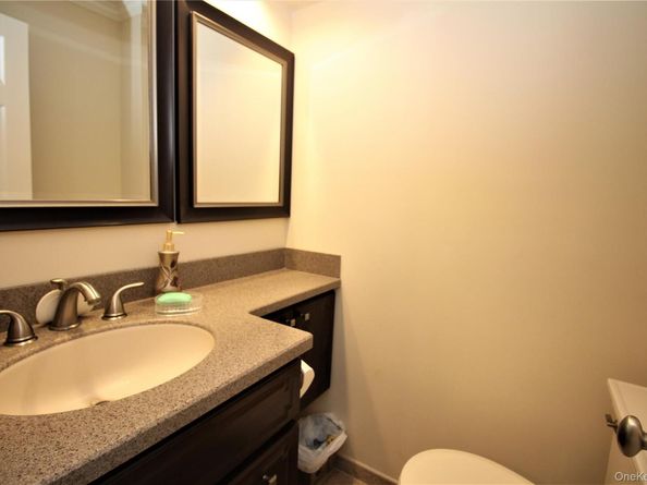 100 Daly Boulevard 2713, Oceanside NY 11572