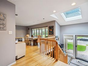 11 Robin Lane, Plainview NY 11803