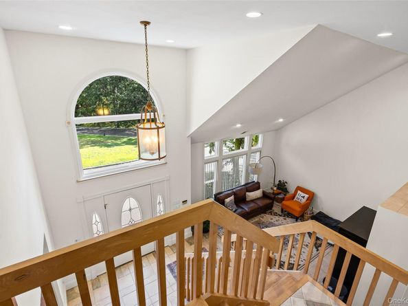 162 Miller Place Road, Miller Place NY 11764
