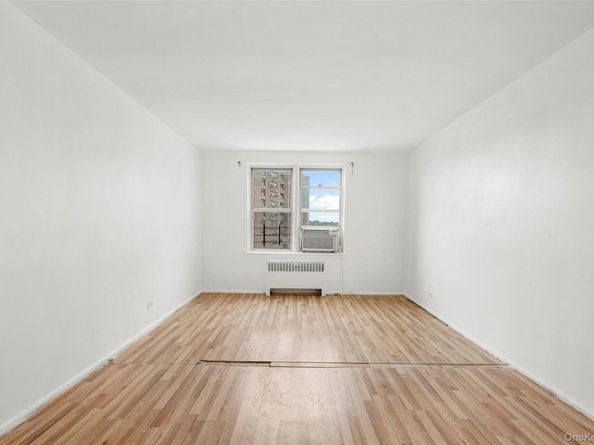 2630 Kingsbridge Terrace 6B, Bronx NY 10463