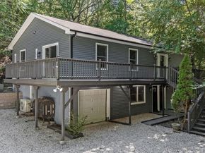 644A Bread And Cheese Hollow Road, Northport NY 11768